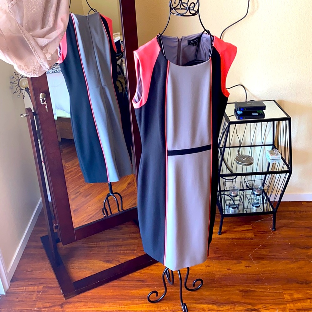 Tahari business dress size 8 pink black gray